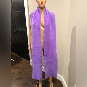 NWOT Jacquemus Neve purple brushed knitted scarf